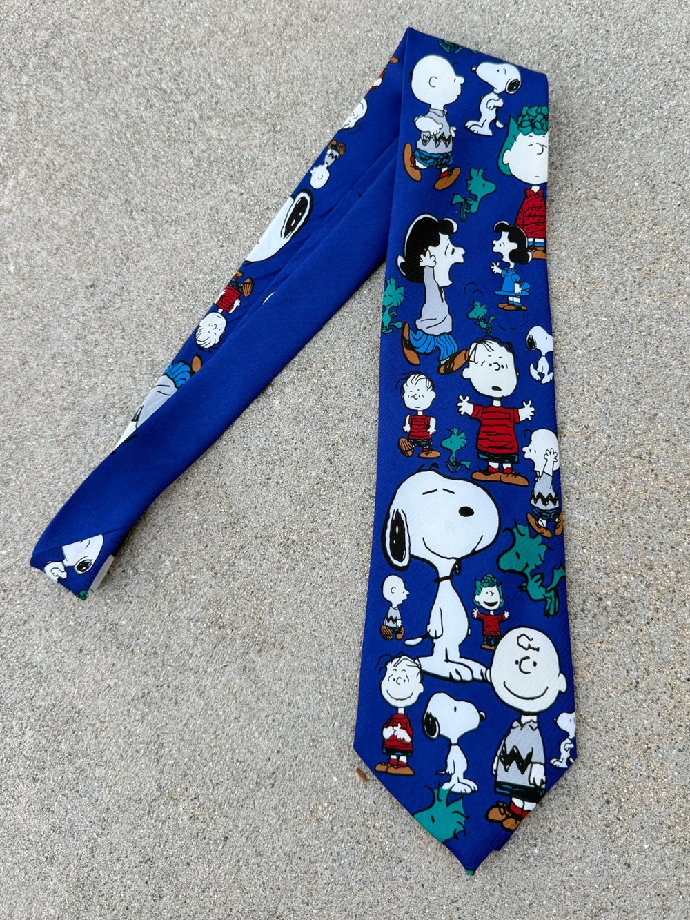 Peanuts charlie brown snoopy tie vintage